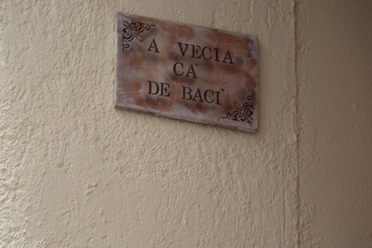 Appartamento Ca' Baci' ปิญา ภายนอก รูปภาพ